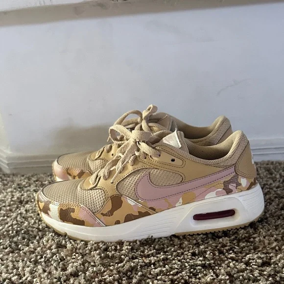 Nike Women's Air Max 90 Tan and Pink Camo Sneakers - Picture 3 of 7